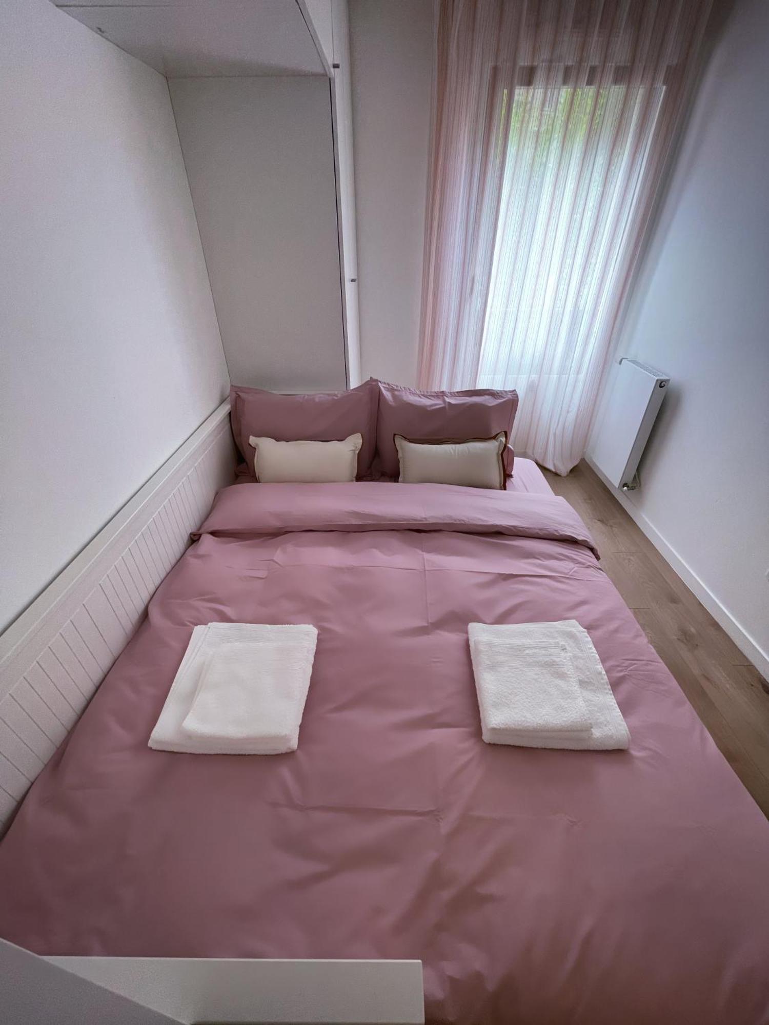 Grand Appartement Clichy Exteriér fotografie